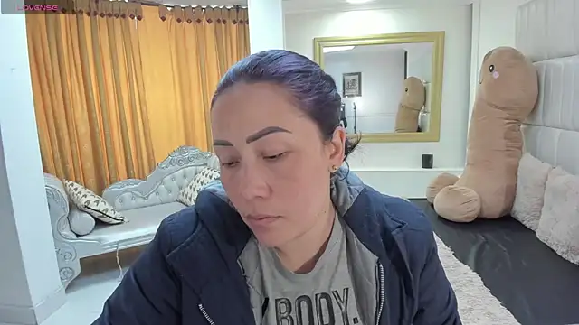 Snapshot of gaby_trent chatting on March 25, 2026, 3:40 pm gaby trent online show from March 25, 2026, 3:40 pm
