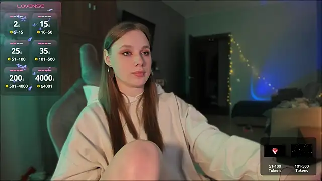 Snapshot of Rachel_Ro chatting on January 23, 2025, 9:08 am Rachel Ro online show from January 23, 2025, 9:08 am