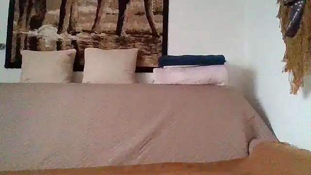 silla online show from November 3, 2025, 7:53 am