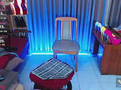 bubblebuttkate online show from June 18, 2026, 4:46 am