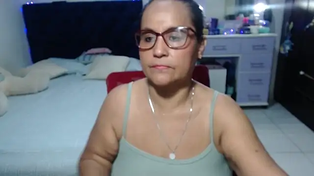Snapshot of pervert_mommy_ chatting on May 11, 2026, 10:32 am pervert mommy online show from May 11, 2026, 10:32 am