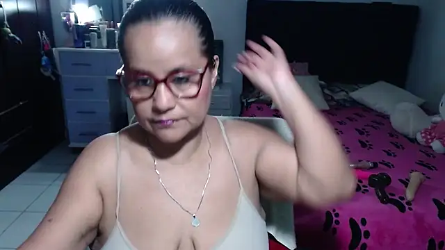 pervert mommy  online show from July 18, 2026, 9:57 am