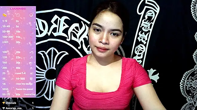 Snapshot of _preciousmoira_ chatting on May 11, 2026, 12:38 am preciousmoira online show from May 11, 2026, 12:38 am