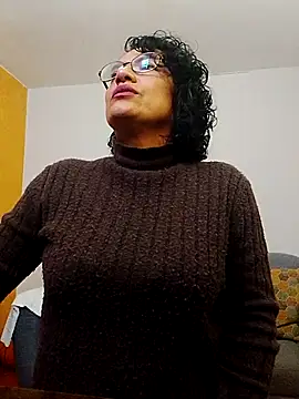 Snapshot of scarlet_wet chatting on July 14, 2026, 9:42 pm scarlet wet online show from July 14, 2026, 9:42 pm