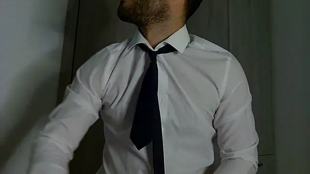 Justynn1 online show from October 16, 2025, 8:54 pm