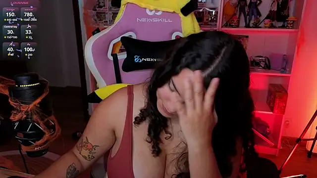 Snapshot of Sweet_sully__ chatting on October 16, 2025, 8:48 am Sweet sully online show from October 16, 2025, 8:48 am