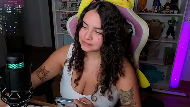 Snapshot of Sweet_sully__ chatting on November 11, 2025, 9:31 am Sweet sully online show from November 11, 2025, 9:31 am