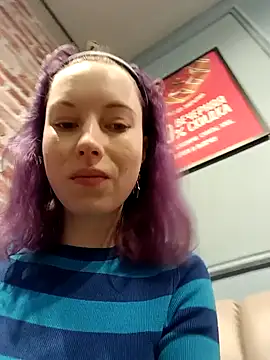 Snapshot of Frost_foxy chatting on February 8, 2025, 5:08 am Frost foxy online show from February 8, 2025, 5:08 am