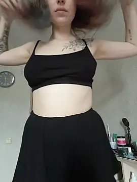 Snapshot of Frost_foxy chatting on May 23, 2026, 4:29 am Frost foxy online show from May 23, 2026, 4:29 am