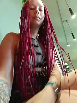 Snapshot of Frost_foxy chatting on June 6, 2026, 3:55 am Frost foxy online show from June 6, 2026, 3:55 am