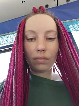 Snapshot of Frost_foxy chatting on June 18, 2026, 4:02 am Frost foxy online show from June 18, 2026, 4:02 am