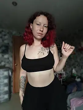 Snapshot of Frost_foxy chatting on July 25, 2026, 4:21 am Frost foxy online show from July 25, 2026, 4:21 am