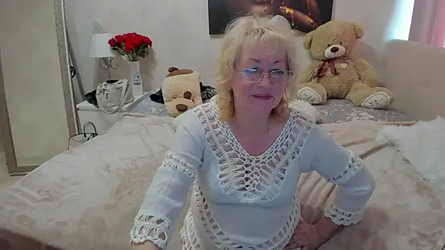 laylaroma online show from October 12, 2025, 6:45 am