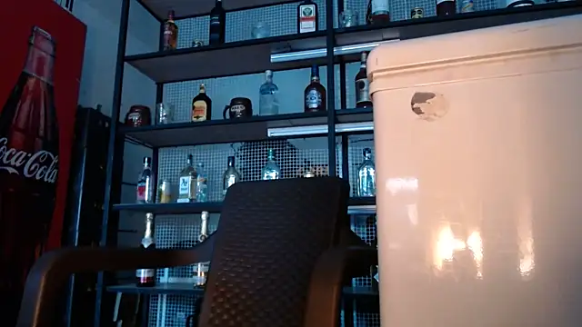 Snapshot of DAELAA chatting on October 5, 2025, 10:29 pm DAELAA online show from October 5, 2025, 10:29 pm