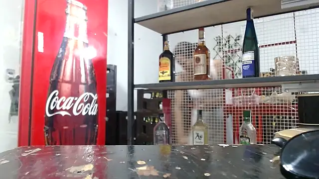 Snapshot of DAELAA chatting on January 5, 2026, 9:51 pm DAELAA online show from January 5, 2026, 9:51 pm