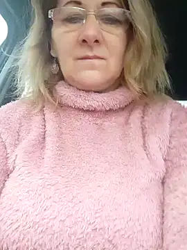 Snapshot of Elza01 chatting on December 14, 2024, 6:46 am Elza01 online show from December 14, 2024, 6:46 am