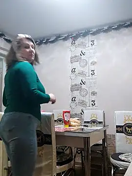 Snapshot of Elza01 chatting on February 20, 2025, 7:34 am Elza01 online show from February 20, 2025, 7:34 am