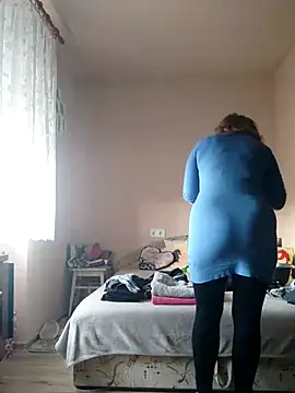 Snapshot of Elza01 chatting on March 16, 2025, 7:37 am Elza01 online show from March 16, 2025, 7:37 am