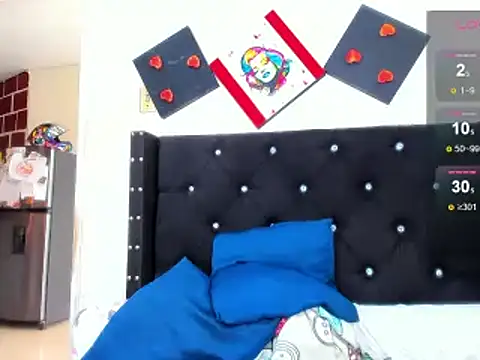 ebonnylatinx online show from December 28, 2024, 4:20 pm