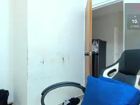 ebonnylatinx online show from March 16, 2025, 10:31 pm