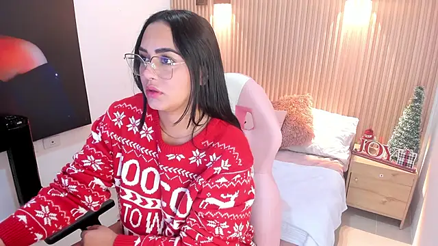 Snapshot of AMELIE_xx chatting on December 30, 2024, 2:08 pm AMELIE xx online show from December 30, 2024, 2:08 pm