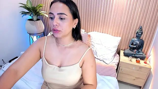 Snapshot of AMELIE_xx chatting on January 24, 2025, 5:10 am AMELIE xx online show from January 24, 2025, 5:10 am