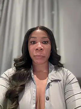 Snapshot of Belle___ chatting on February 22, 2025, 11:46 pm Belle online show from February 22, 2025, 11:46 pm