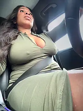 Snapshot of Belle___ chatting on March 15, 2025, 9:38 pm Belle online show from March 15, 2025, 9:38 pm