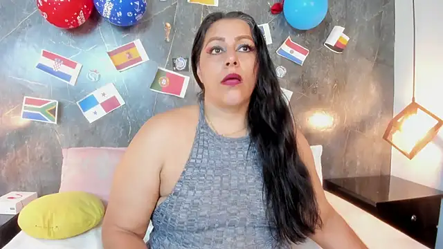 Snapshot of SexxyPamela chatting on July 1, 2026, 7:46 pm SexxyPamela online show from July 1, 2026, 7:46 pm