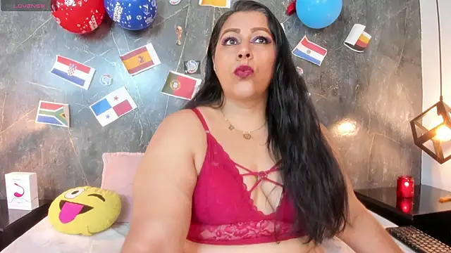 Snapshot of SexxyPamela chatting on July 2, 2026, 7:31 pm SexxyPamela online show from July 2, 2026, 7:31 pm