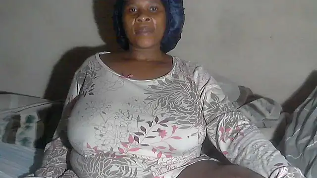 Choco-Coco10 online show from October 11, 2025, 1:16 am