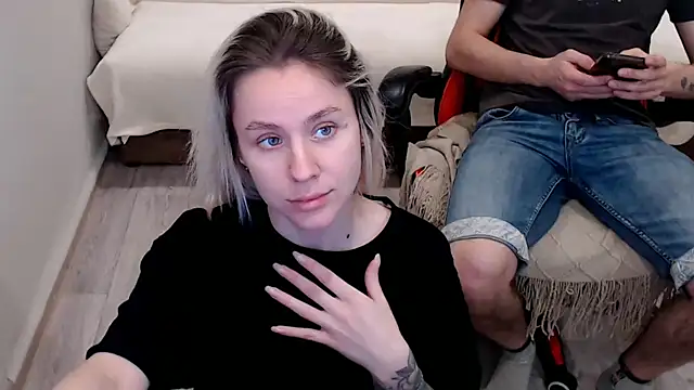 Mila Jon online show from December 6, 2024, 6:15 am