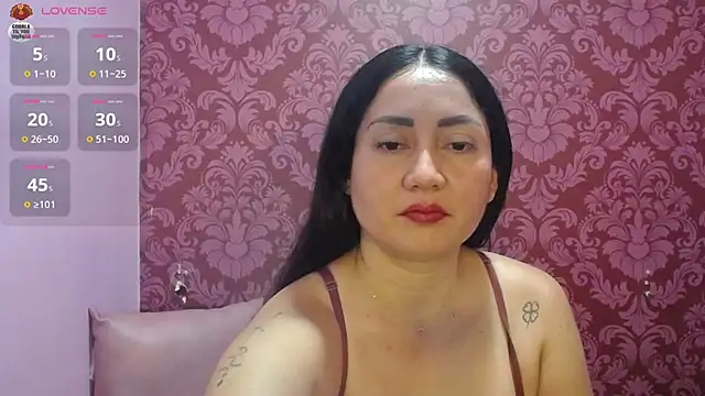 Snapshot of juliana_diaz chatting on June 12, 2026, 11:42 am juliana diaz online show from June 12, 2026, 11:42 am