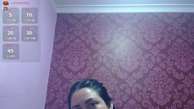 Snapshot of juliana_diaz chatting on June 16, 2026, 11:24 am juliana diaz online show from June 16, 2026, 11:24 am
