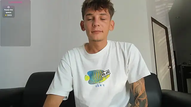 MiracleCam online show from March 15, 2026, 2:06 am