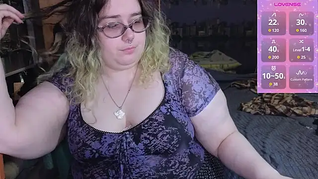 Snapshot of JannetPie chatting on July 23, 2026, 9:02 pm JannetPie online show from July 23, 2026, 9:02 pm