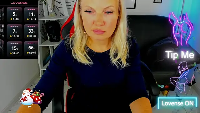 Snapshot of Abby_Moore_ chatting on March 2, 2025, 11:09 pm Abby Moore online show from March 2, 2025, 11:09 pm