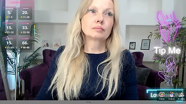 Abby Moore  online show from June 11, 2026, 6:44 am