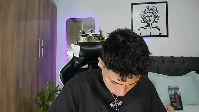 Snapshot of AlanNaughty chatting on February 19, 2026, 6:31 am AlanNaughty online show from February 19, 2026, 6:31 am