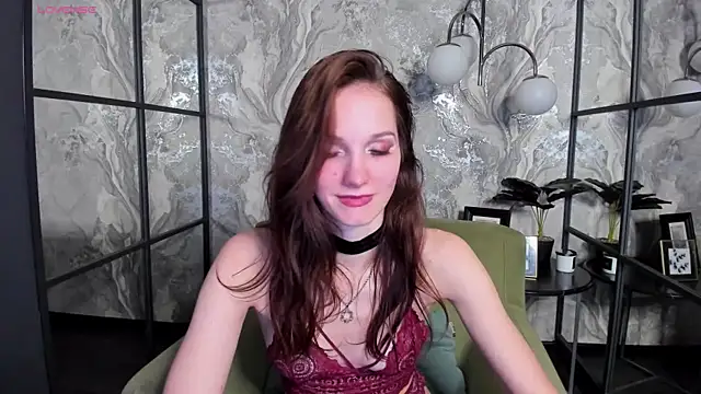 Snapshot of MirandaGlow chatting on February 27, 2025, 12:02 pm MirandaGlow online show from February 27, 2025, 12:02 pm