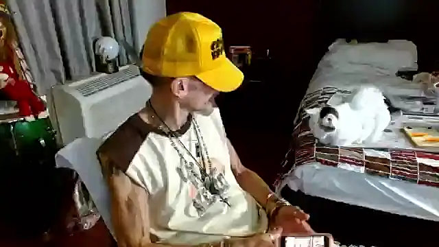 mycock2474u online show from November 25, 2025, 6:57 am