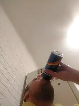 Snapshot of david_geam chatting on January 21, 2025, 5:51 pm david geam online show from January 21, 2025, 5:51 pm