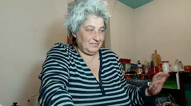 Snapshot of ExquisiteMature chatting on January 25, 2025, 6:01 am ExquisiteMature online show from January 25, 2025, 6:01 am