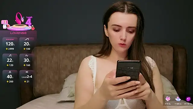 Snapshot of IamMolly chatting on May 6, 2026, 6:46 pm IamMolly online show from May 6, 2026, 6:46 pm