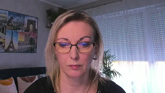 vanessa chat online show from February 10, 2025, 2:26 pm