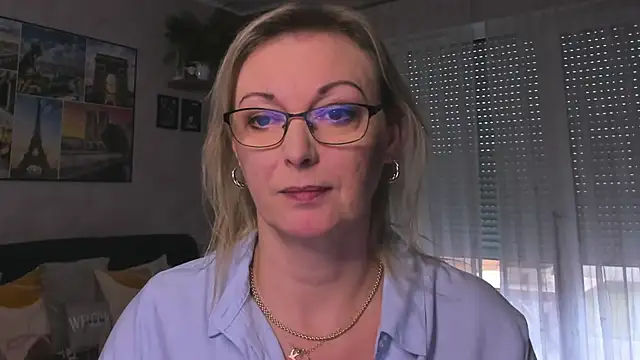 vanessa chat online show from February 23, 2025, 2:14 pm