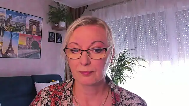 vanessa chat online show from April 29, 2026, 1:26 pm