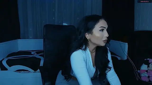 mistress meryem online show from March 18, 2026, 10:13 pm