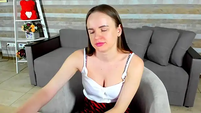 Snapshot of SusanSmit chatting on February 21, 2025, 7:54 pm SusanSmit online show from February 21, 2025, 7:54 pm