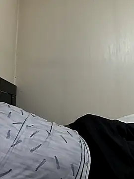 Snapshot of Mahmut_34_34_ chatting on October 17, 2025, 10:18 am Mahmut 34 34 online show from October 17, 2025, 10:18 am